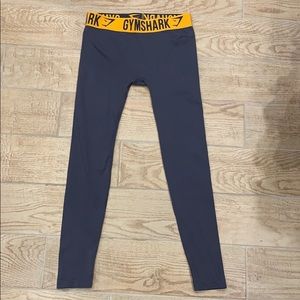 Gym shark work out leggings